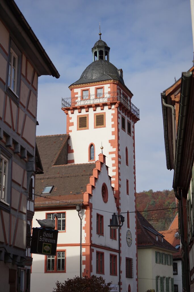 Rathaus am Marktplatz in Mosbach