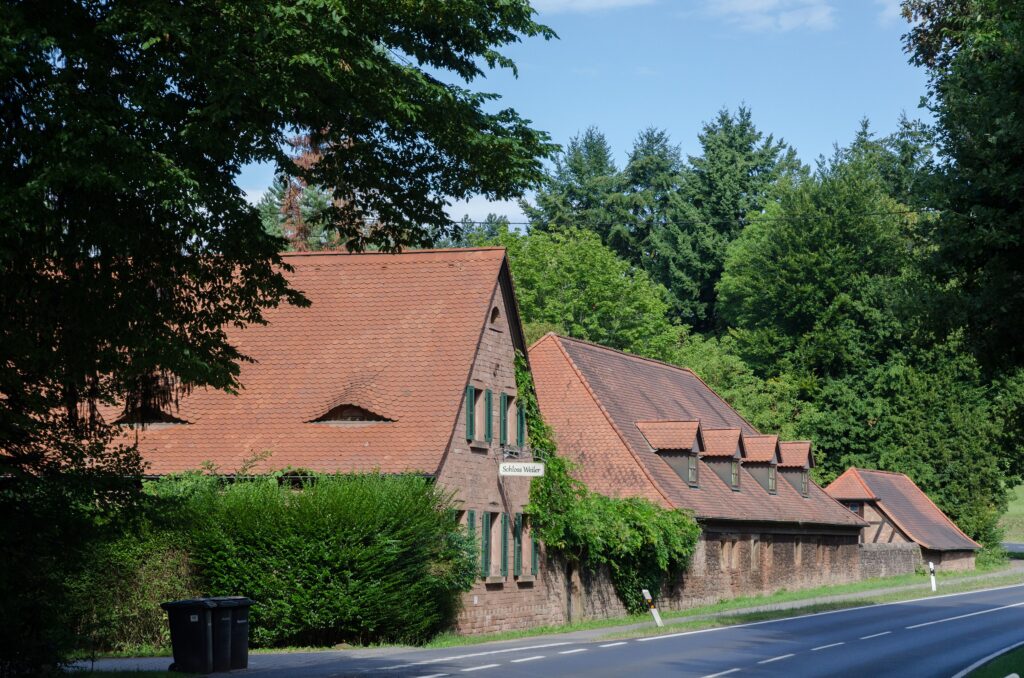 Schlossgebäude in Bessenbach