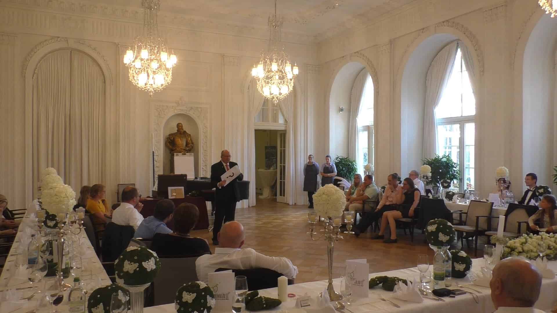 Hochzeitszauberer bei einer stilvollen Feier