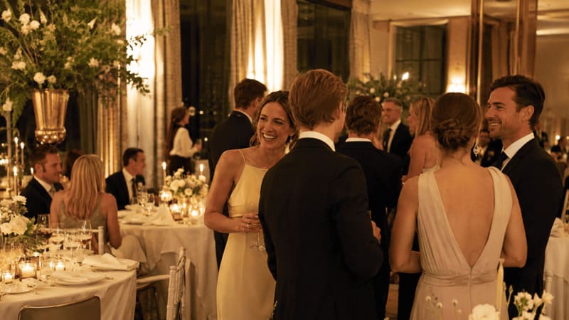 Hochzeitsratgeber mit Tipps zur Planung, Unterhaltung und Gästen auf einer stilvollen Feier