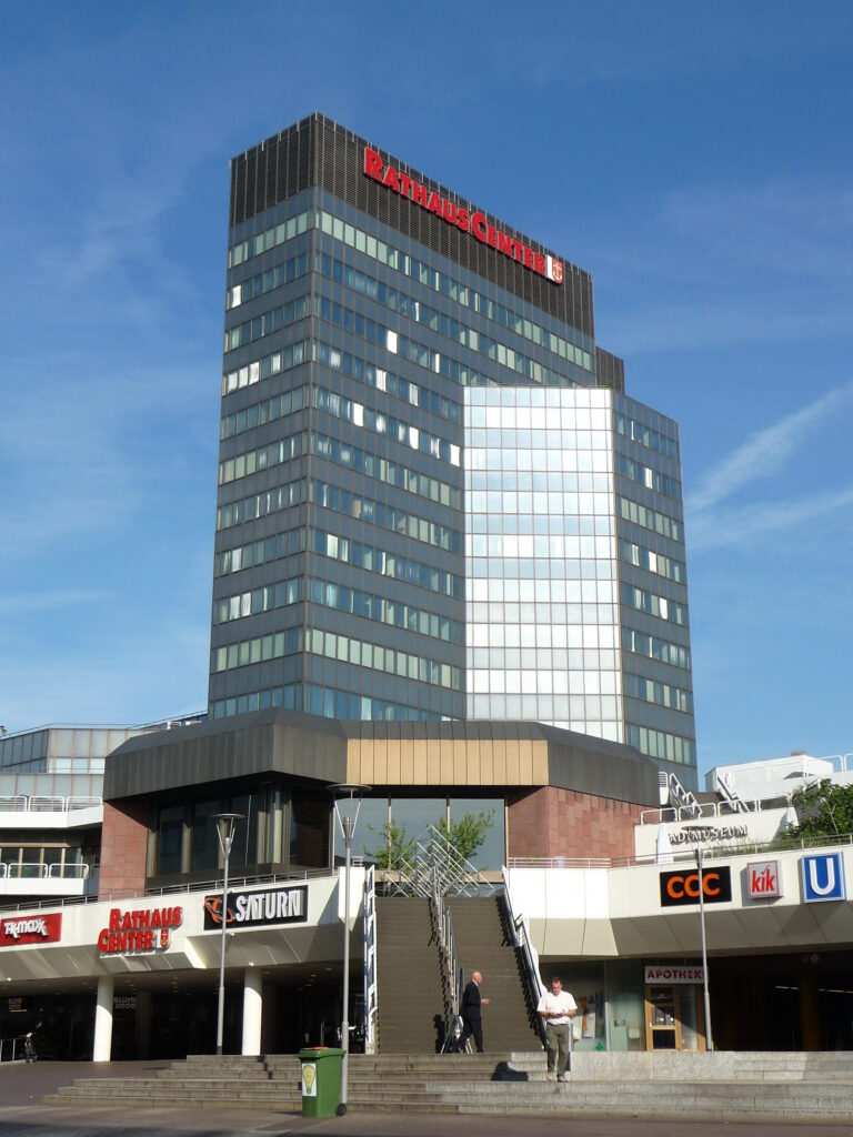 Rathaus-Center in Ludwigshafen