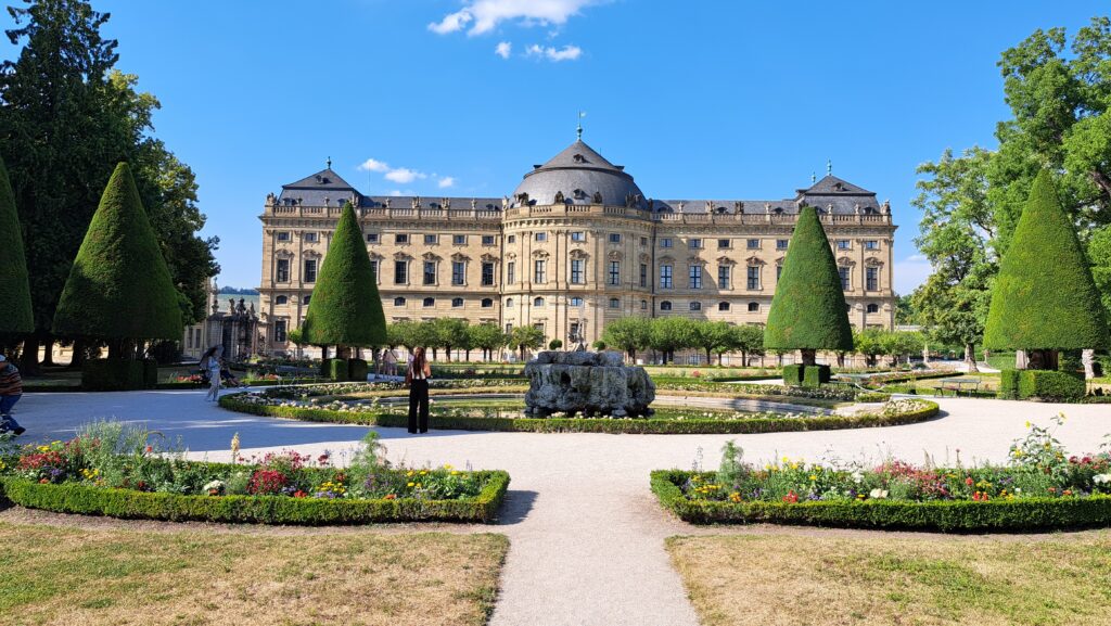 Würzburger Residenz mit Hofgarten